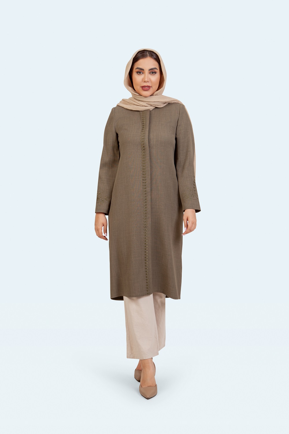 شانتون یقه گرد پیش آستین گلدوزی